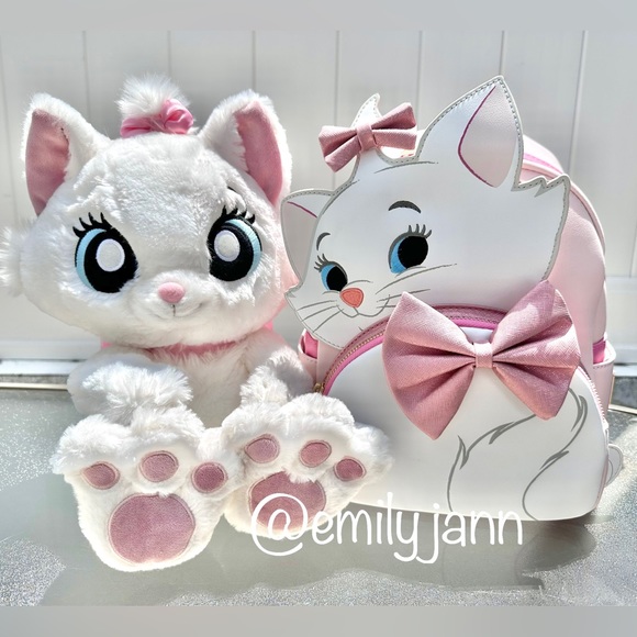 Loungefly Handbags - The Aristocats Marie🎀Backpack Set
